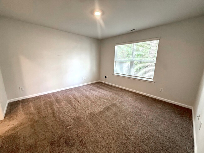 Photo - 1568 Bellamy Pl Dr