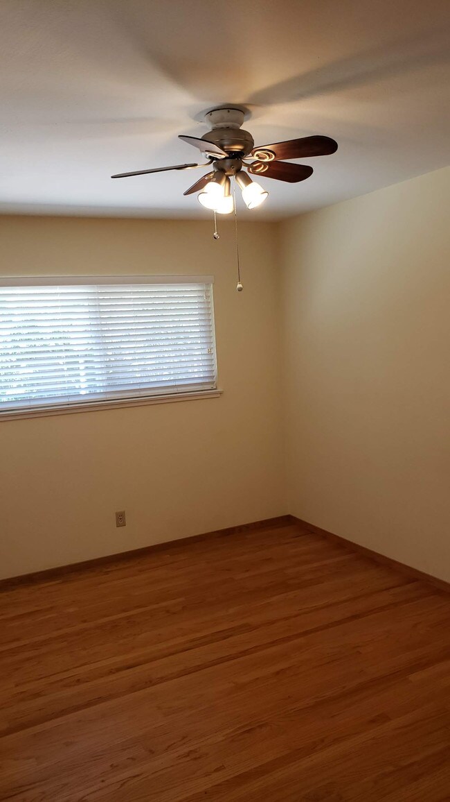 Photo - 1463 Dentwood Dr