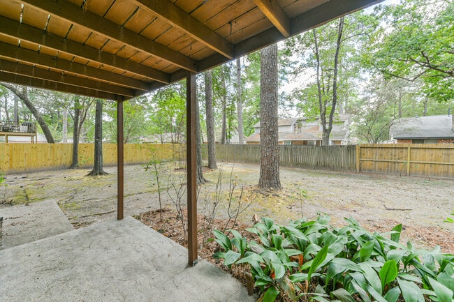 Photo - 2051 Oak Shores Dr