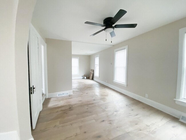 Photo - 1616 Morton Ave