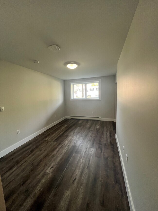 Photo - NEWLY RENOVATED TWO BEDROOM APARTMENT AVAILABLE Unit 2