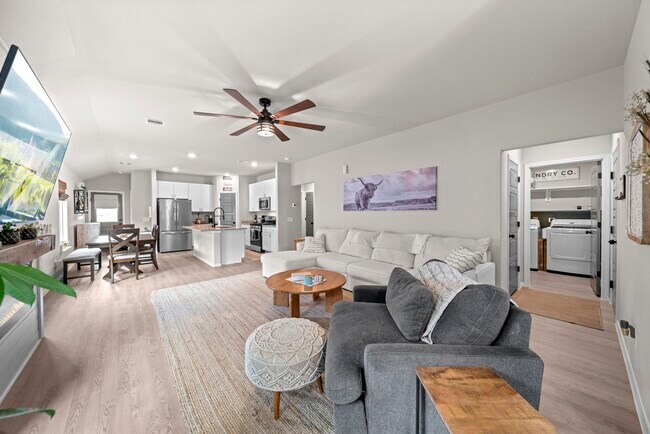 Photo - 14346 High Hl Dr
