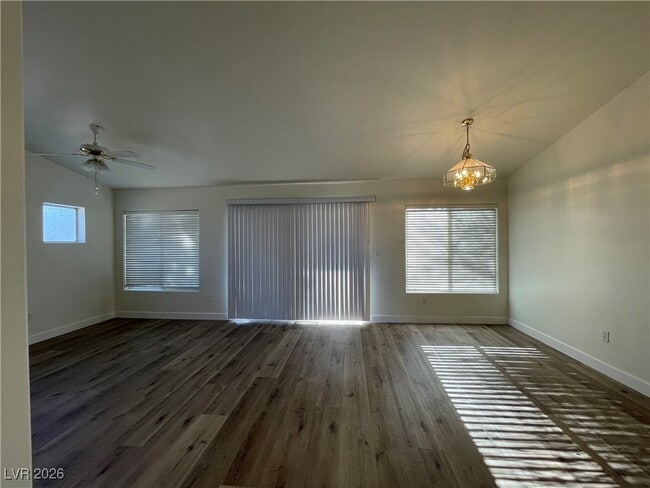 Photo - 10617 Mission Lakes Ave