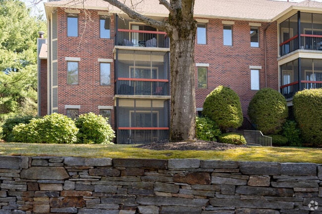 Photo - Salisbury West