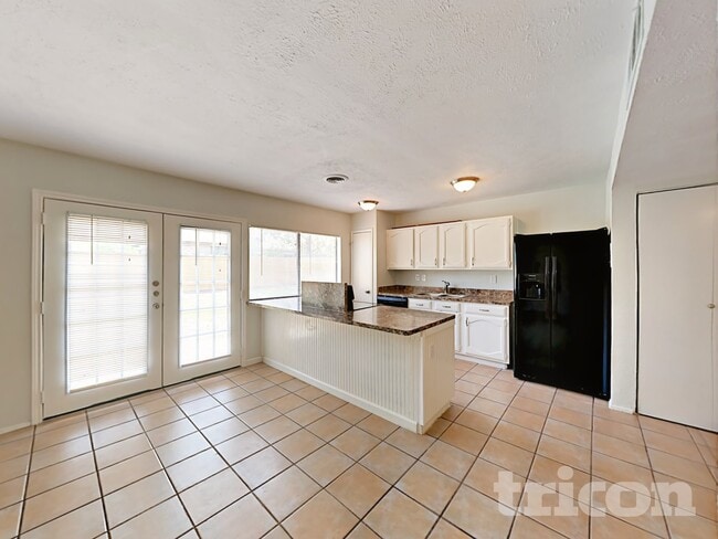 Photo - 7006 Blackberry Dr