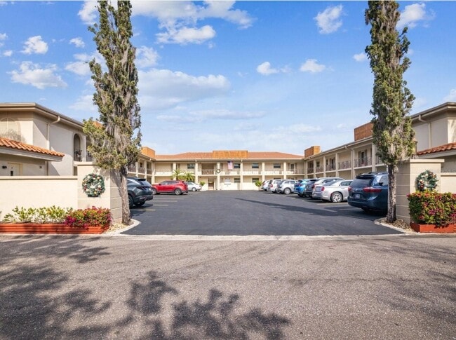 Photo - 19029 US Highway 19 N Unit 6-13