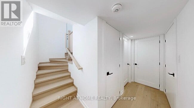 Photo - 118 Clifton Ave