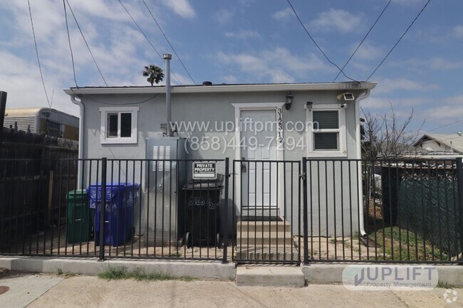 Building Photo - Logan Ave (3123) Unit B Rental