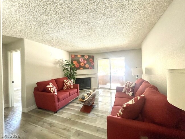 Photo - 5250 Mission Carmel Ln Unidad 204