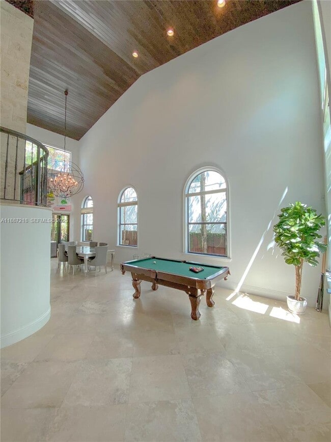 Photo - 2561 Trapp Ave