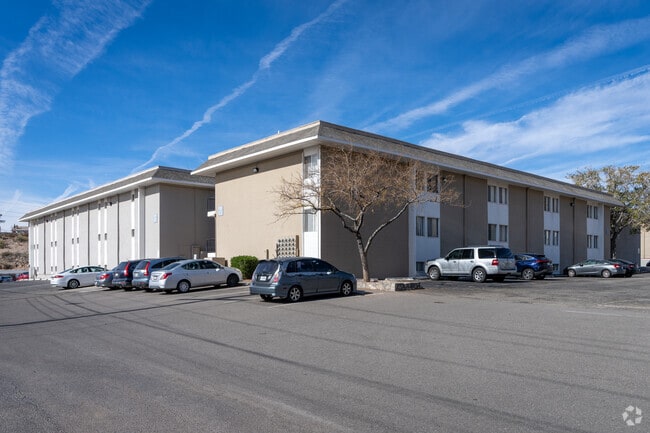 Vista Sol Apartments