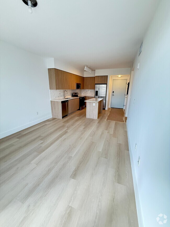 Building Photo - 2533 NE 183rd St Unit A17 Rental