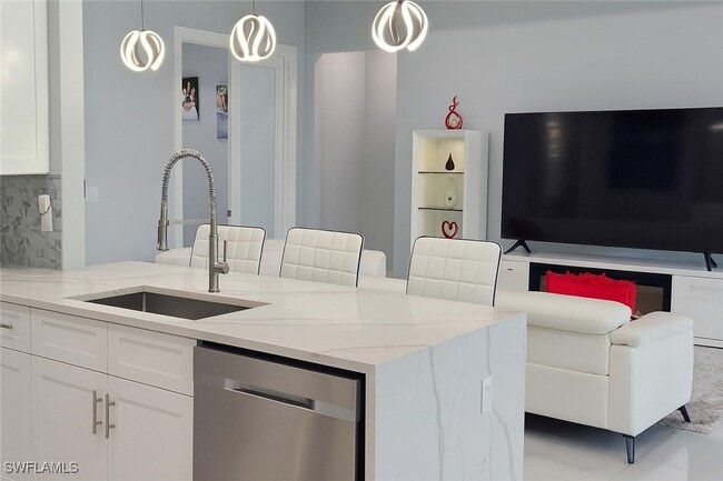 Photo - 2330 4th Ave SE