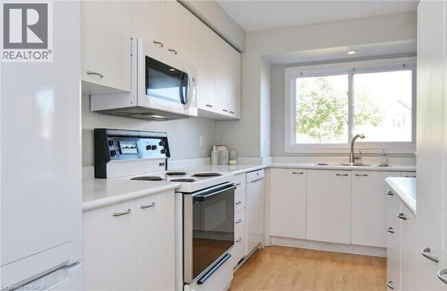 Photo - 2940 Headon Forest Dr