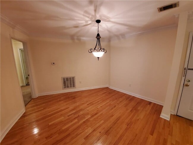 Photo - 4209 Pine Heights Dr NE Unit 4209