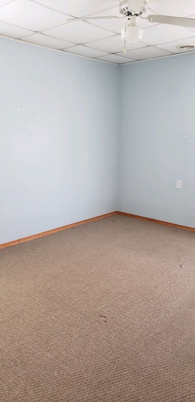 Photo - 1221 Garden Ln