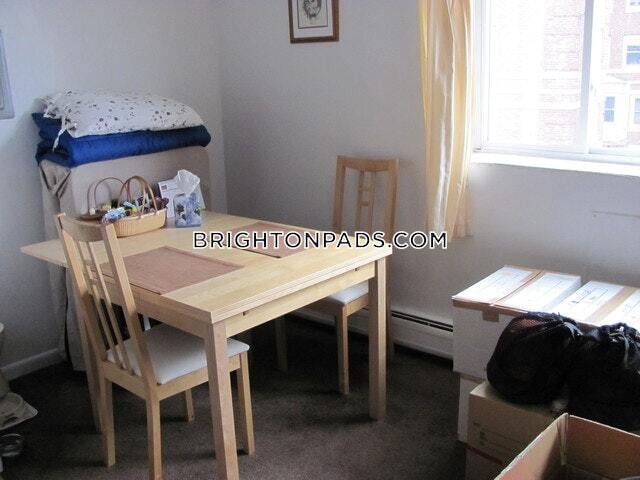 Photo - 1575 Commonwealth Ave Unidad 7