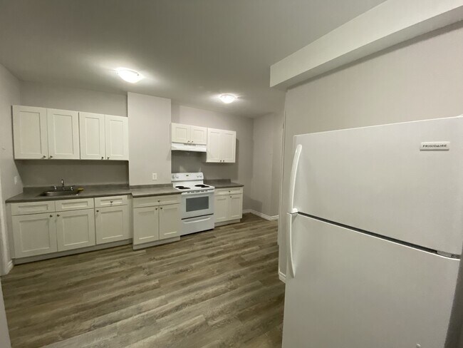 Photo - 258 Robinson St Unit 258