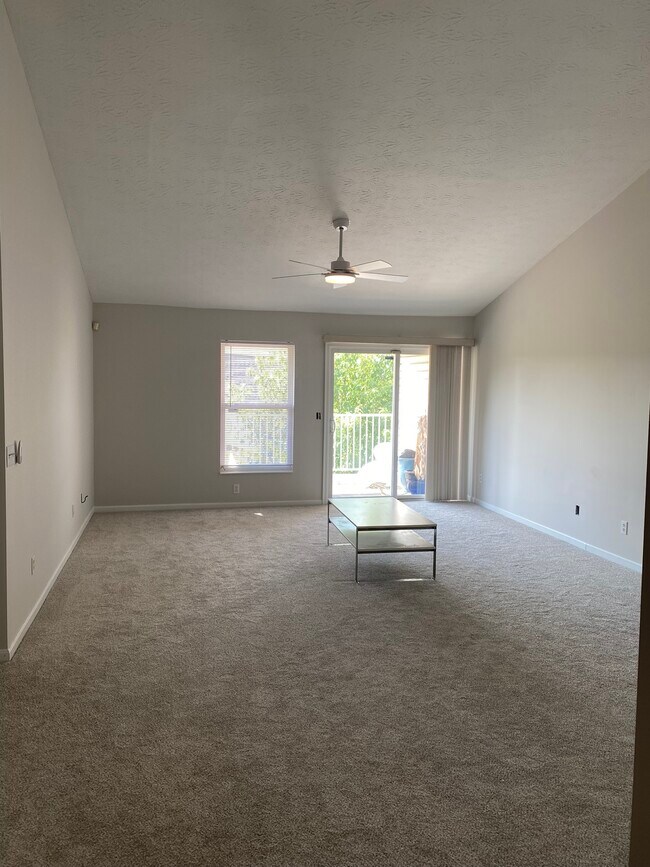Photo - 251 Doublegate Dr Unit 251 Doublegate Dr F