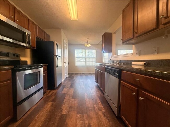 Photo - 164 Paces Overlook Trce