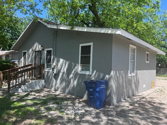 Building Photo - Southside Rental
