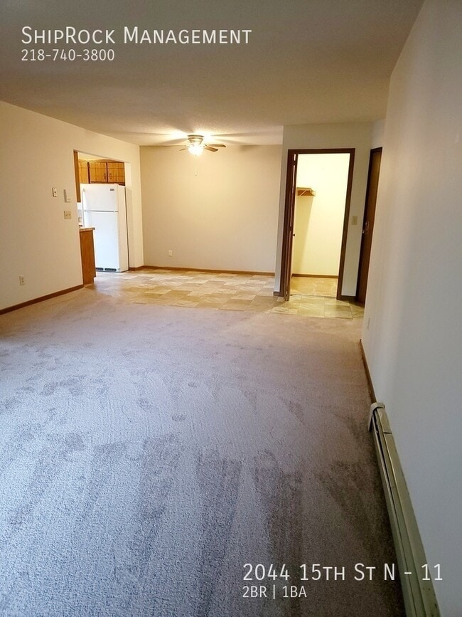 Building Photo - 2044 15th St N Unit 11