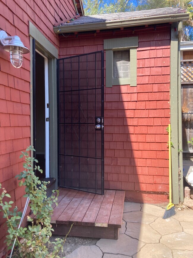 Photo - 332 Bayview St Unidad A: Loft Cottage
