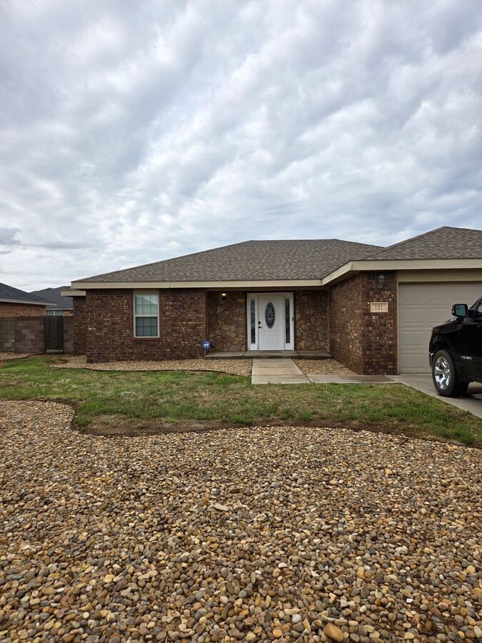 Photo - 121 Carmel Dr