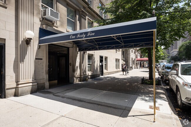 Photo - 145 W 86th St