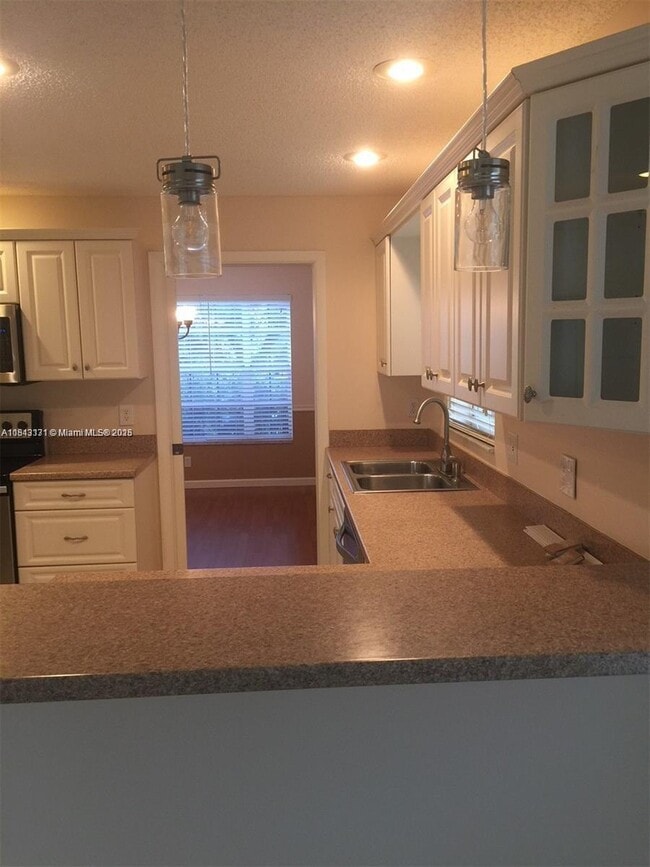 Photo - 968 SW 149th Ter