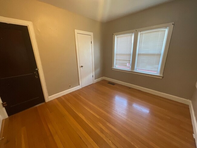 Photo - COLLEGE PRE-LEASING