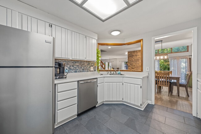Photo - 4321 Sunscape Ln