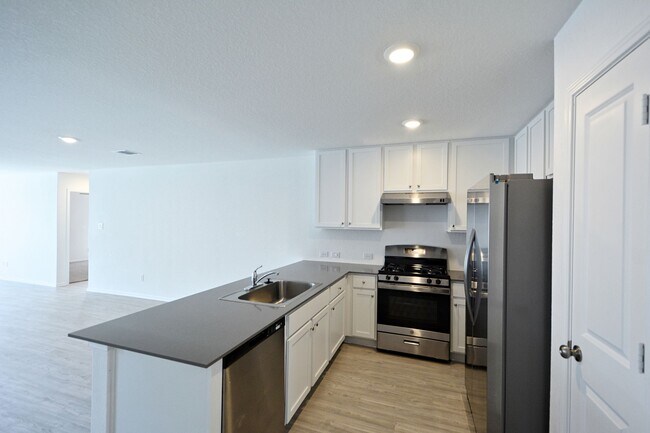 Photo - 766 Tulsa Trl