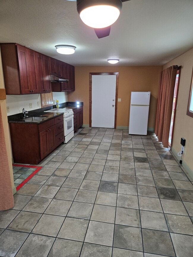 Photo - 1206 Morgan St