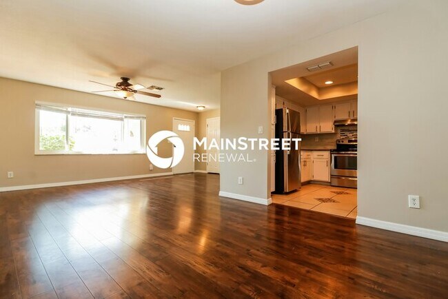 Photo - 3 Bedroom Pet-Friendly Home in New Port Richey, FL with Main Street Renewal