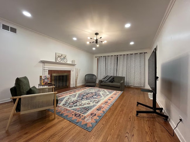Photo - 646 N Kaspar Ave