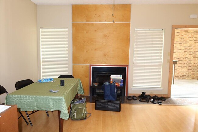 Photo - 612 Park Pl Unit 202