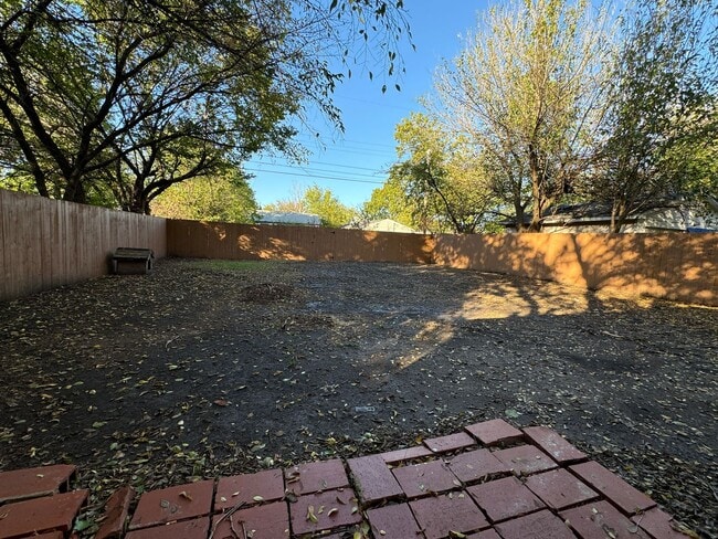 Photo - 1803 NW Williams Ave