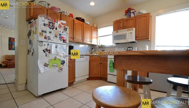 Photo - 38 Allston St Unidad 2