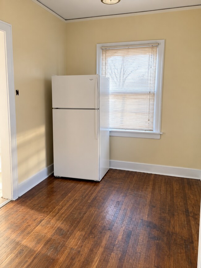 500 E Wellington St Unit 3