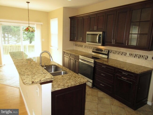 Photo - 20 Doolin Bay Dr