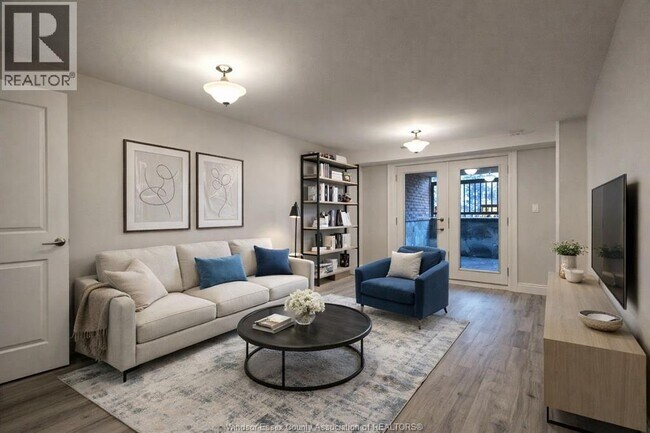 Photo - 1290 Tourangeau Rd