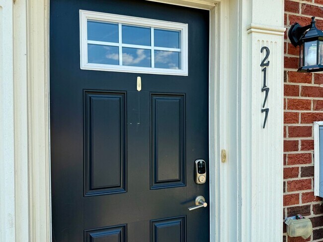 Photo - 2177 Whispering Hollow Ln