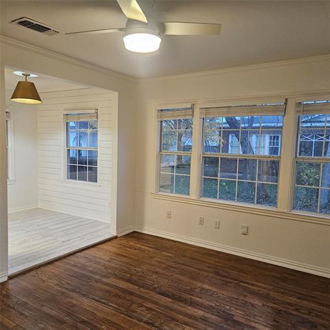 Photo - 307 N Bradley St