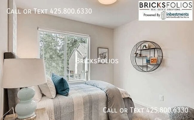 Photo - 13706 Manor Way