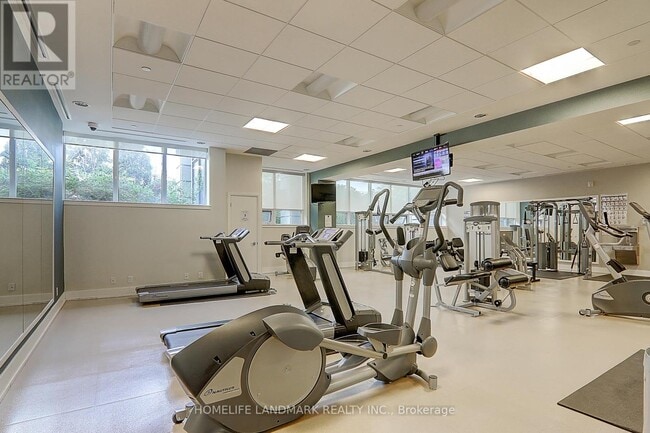 Photo - 370 Hwy 7 Unit 906