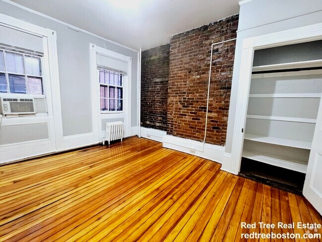 Building Photo - 2 Champney Pl Unit 1 Rental
