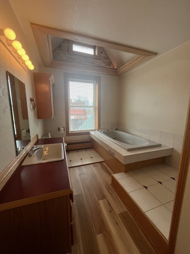 Photo - 53 E Main Ave