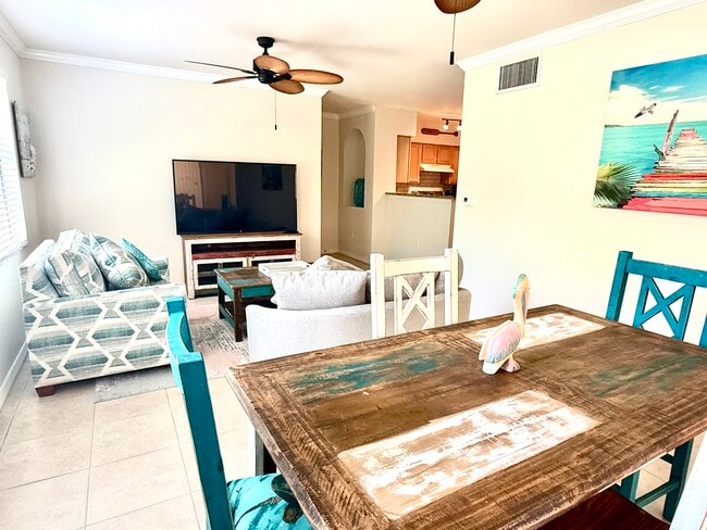 Photo - 1000 Villagio Cir