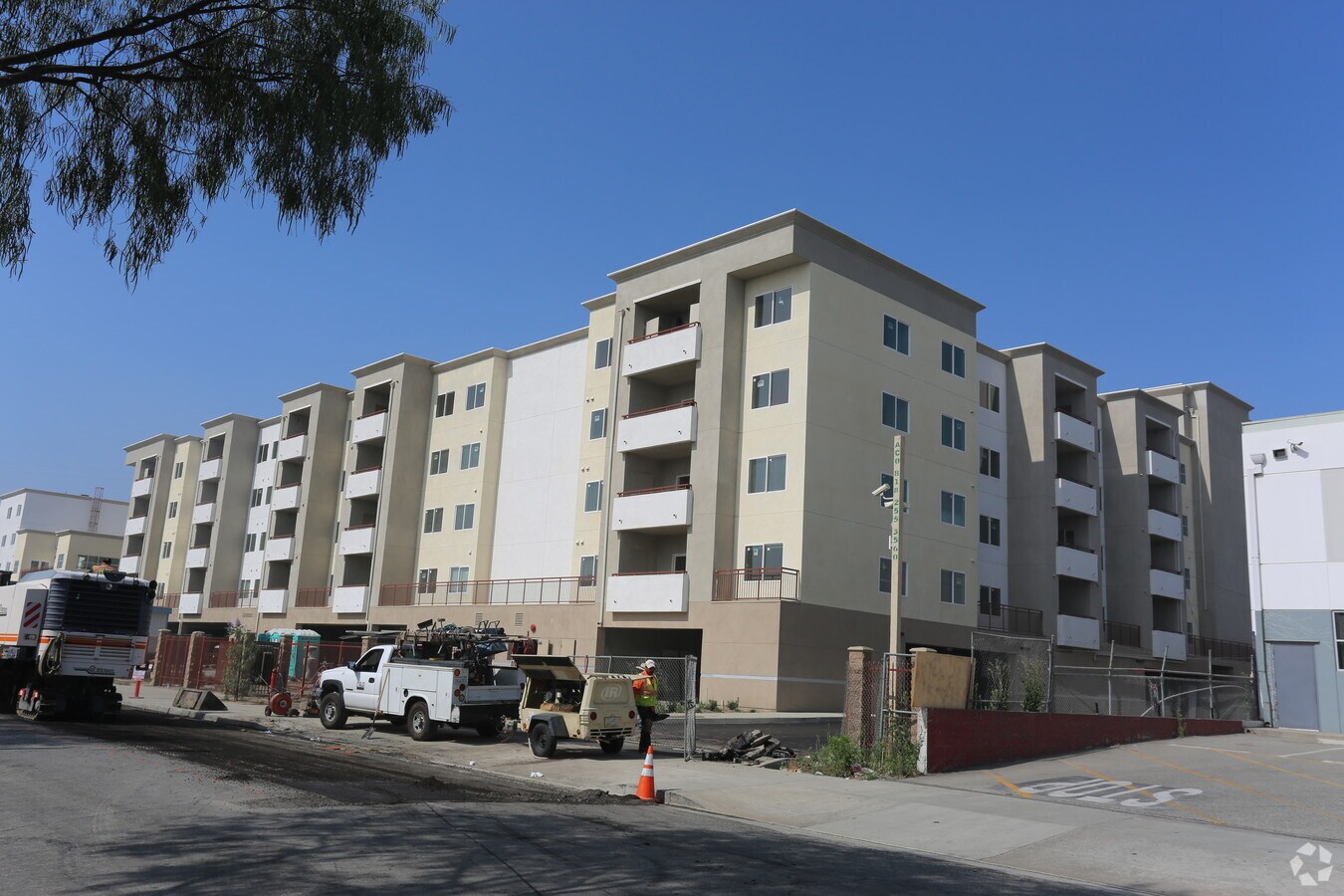 Photo - Calden Court Apartments